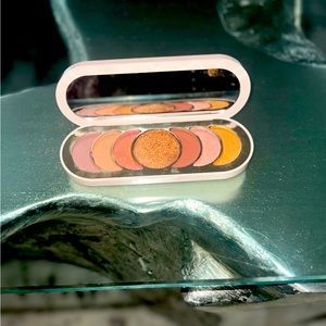 Rare Beauty True to Myself 7 color eyeshadow palette.
